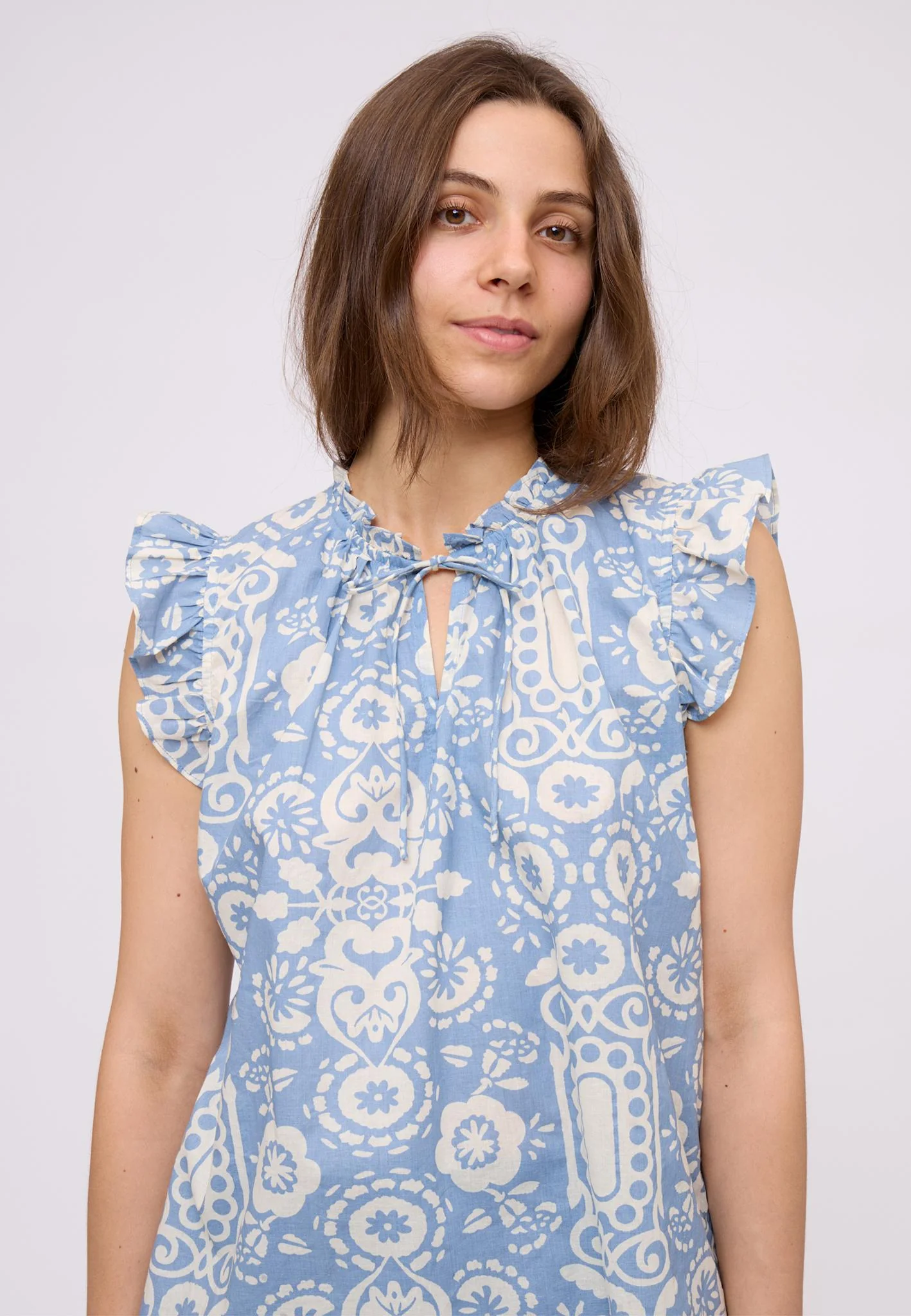AnnieNN Blouse - Image 4