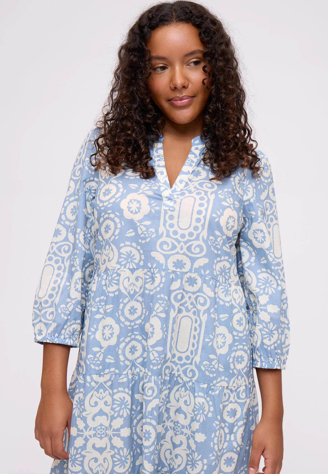 AnnieNN Dress - Image 4