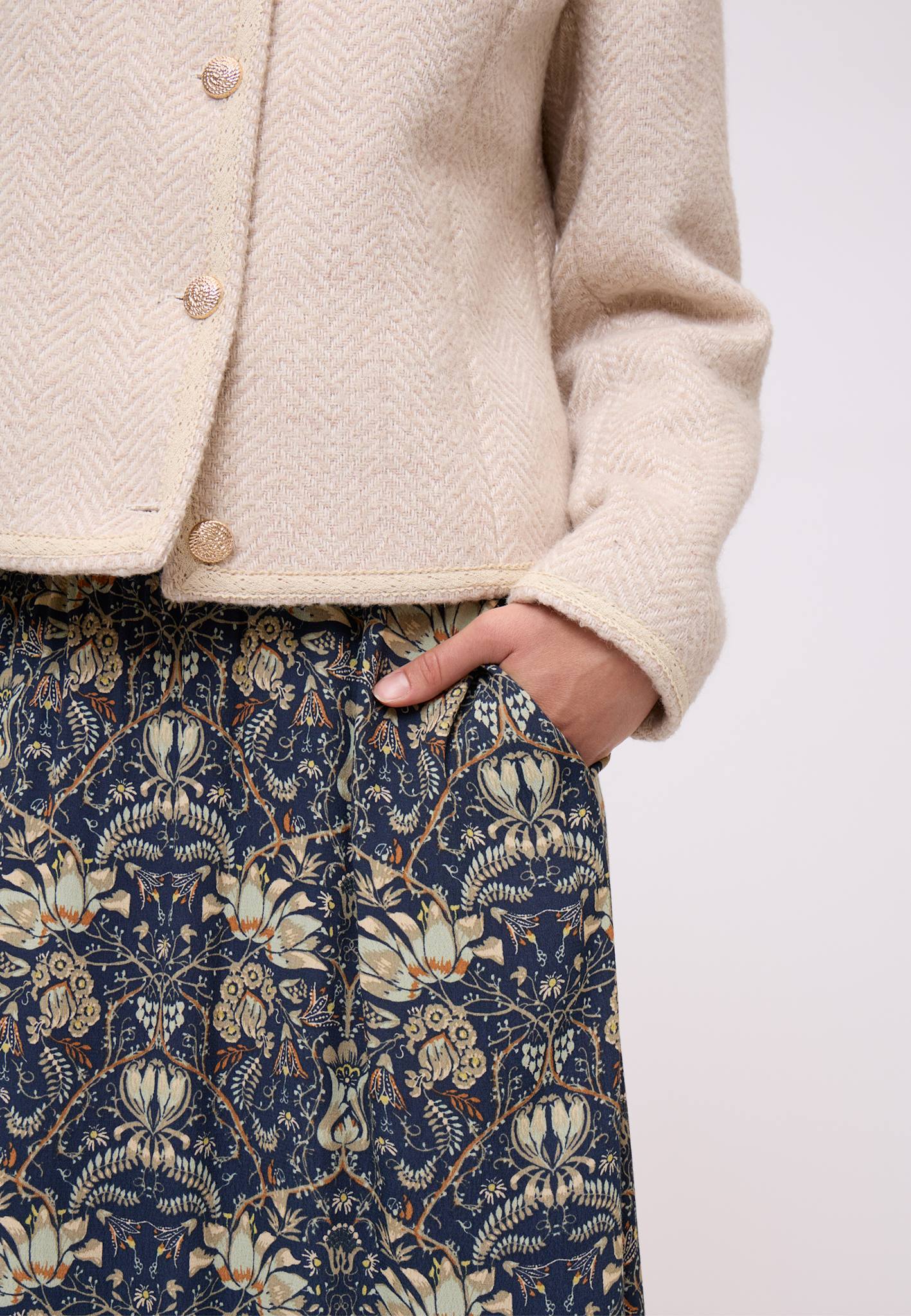 BellaNN Skirt - Image 3
