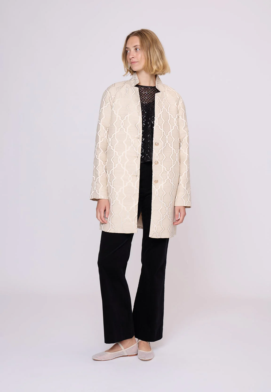 DiNN Coat - Image 2