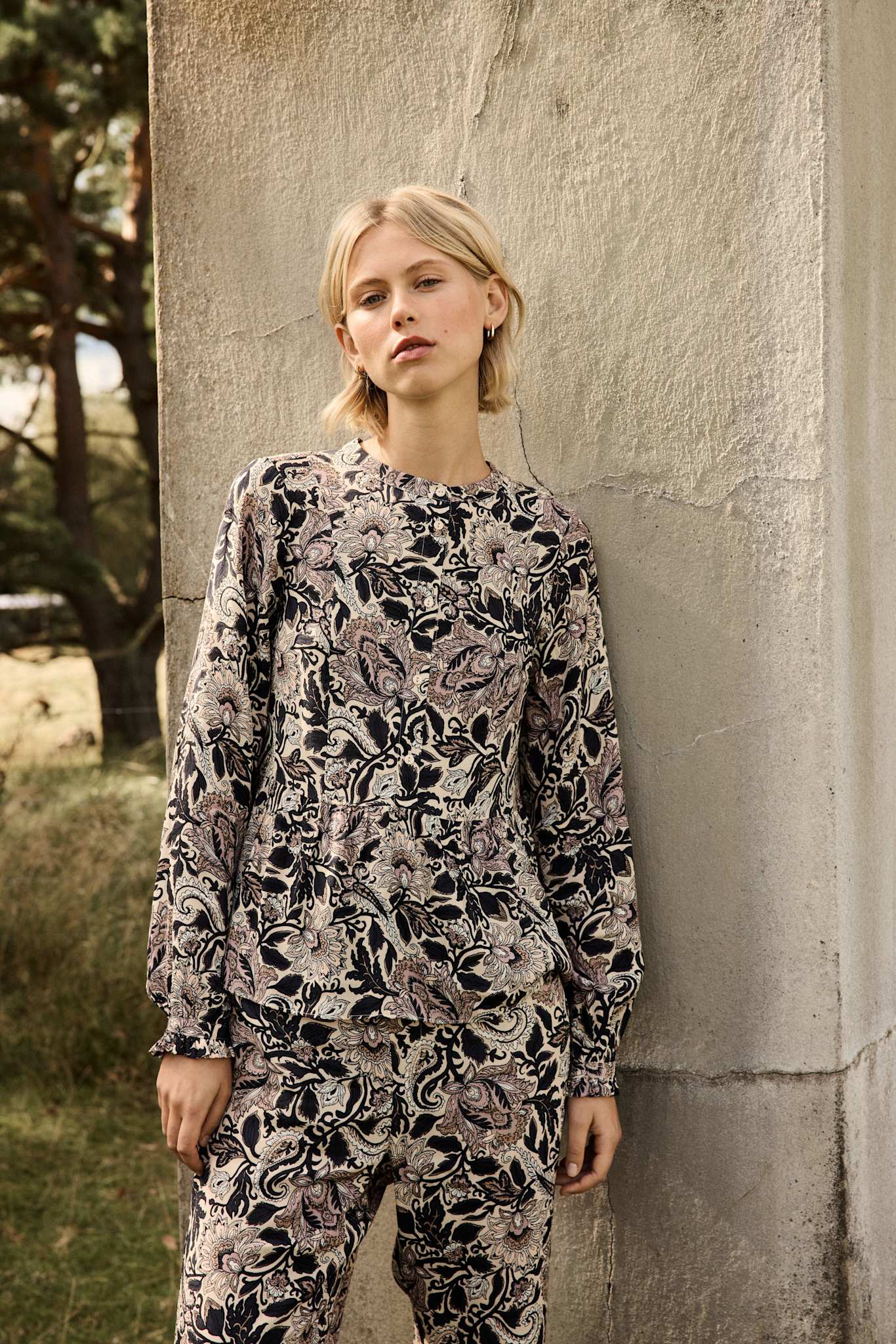 EllenNN Trousers - Image 4