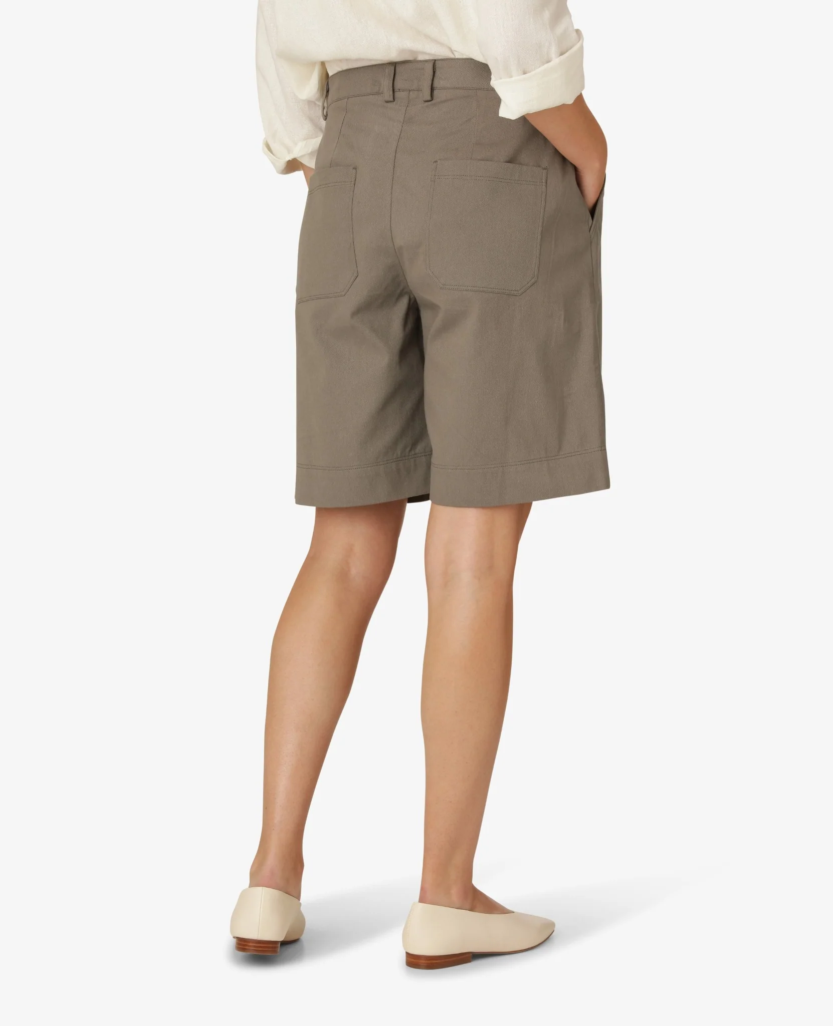 ESSENTIAL CHINO SHORTS - Image 4