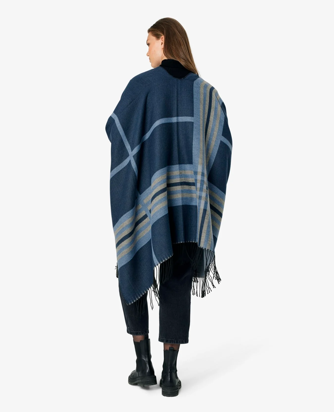 FENJAUM PONCHO - Image 2