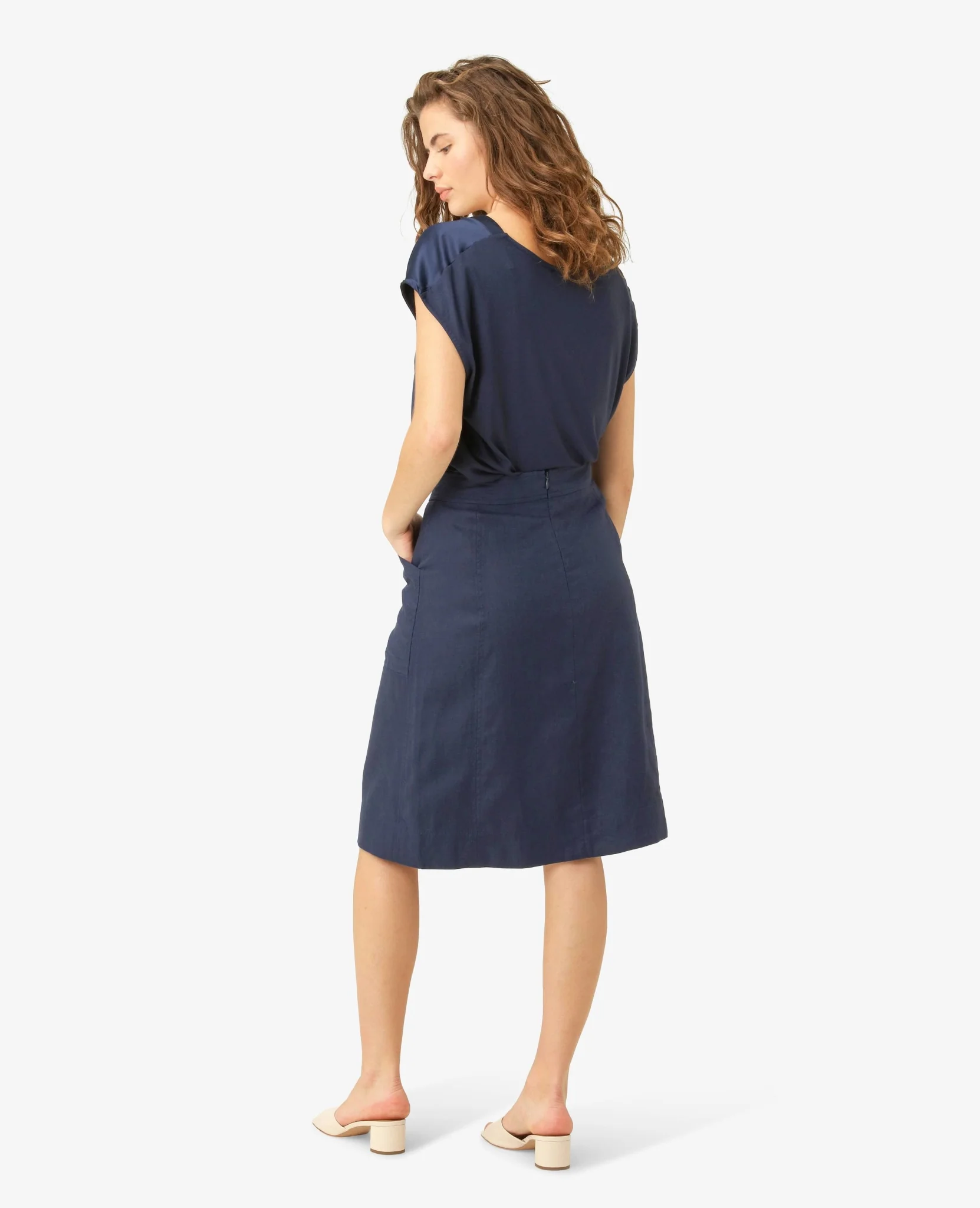 KATIENN V-NECK BLOUSE - Image 2