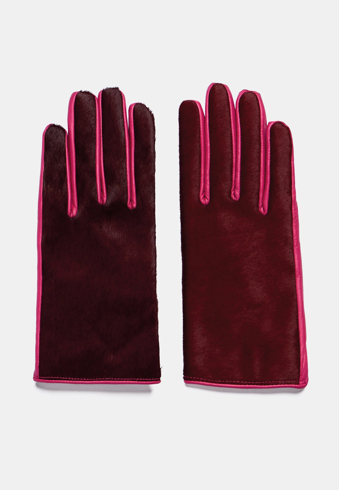 MaxieUM Glove