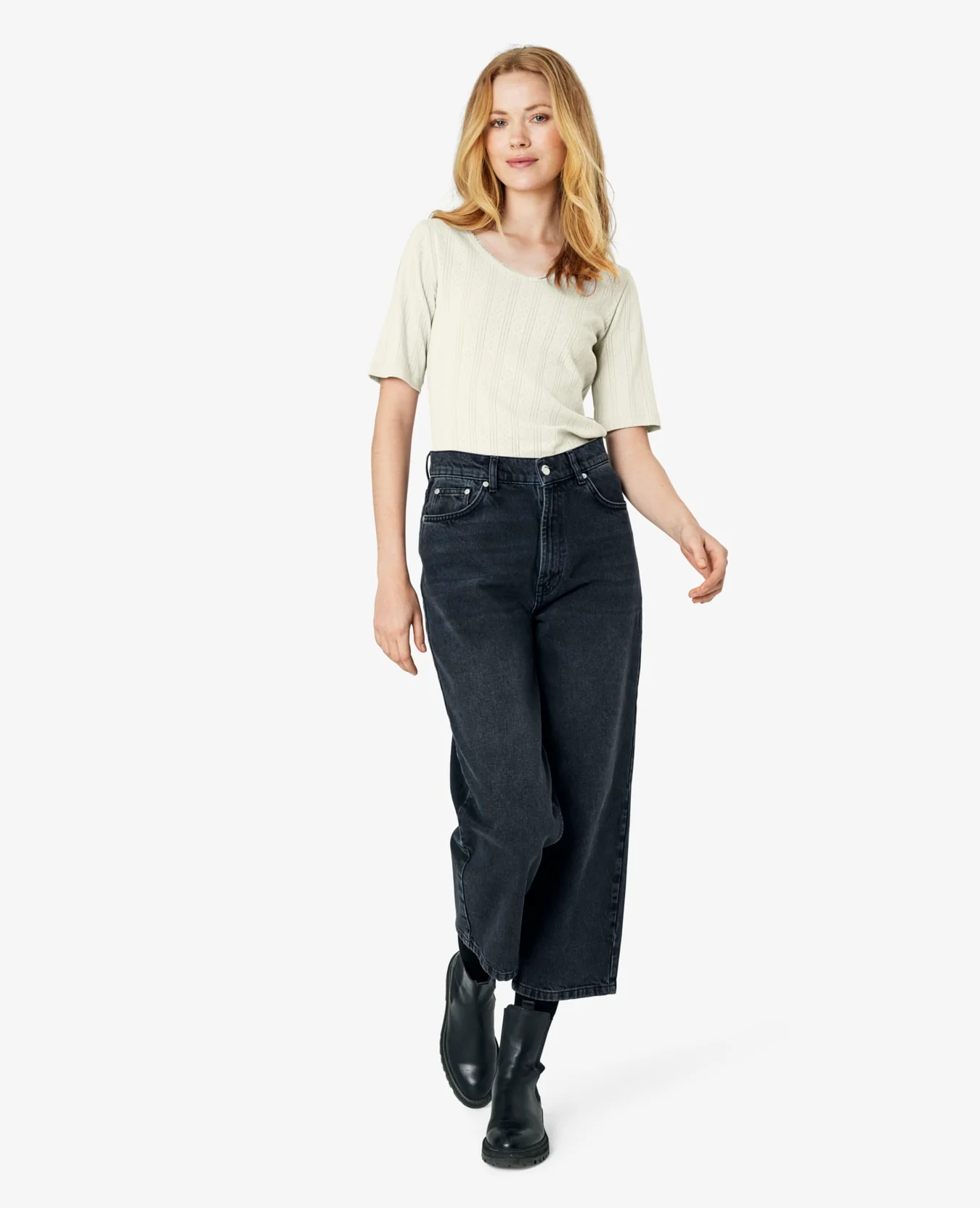 MindyNN T-Shirt - Image 2