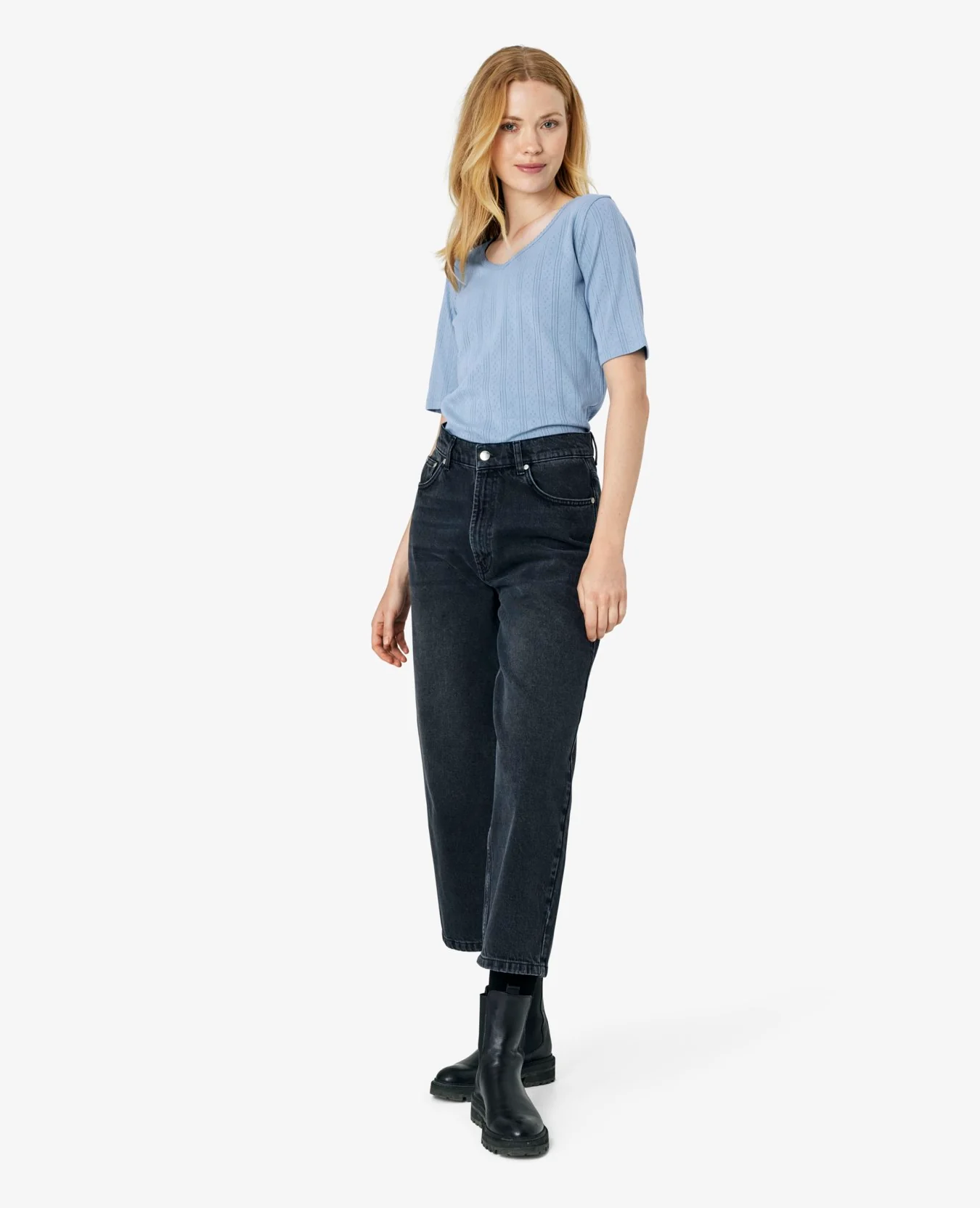 MindyNN T-Shirt - Image 3