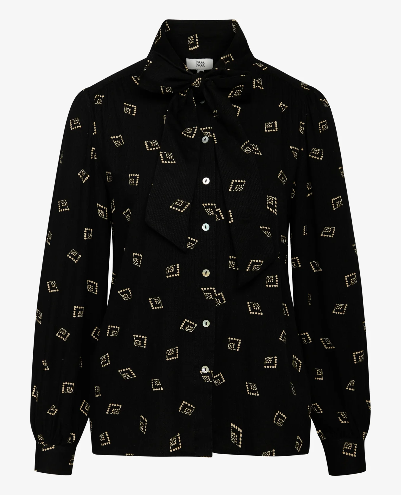 MoaNN Shirt