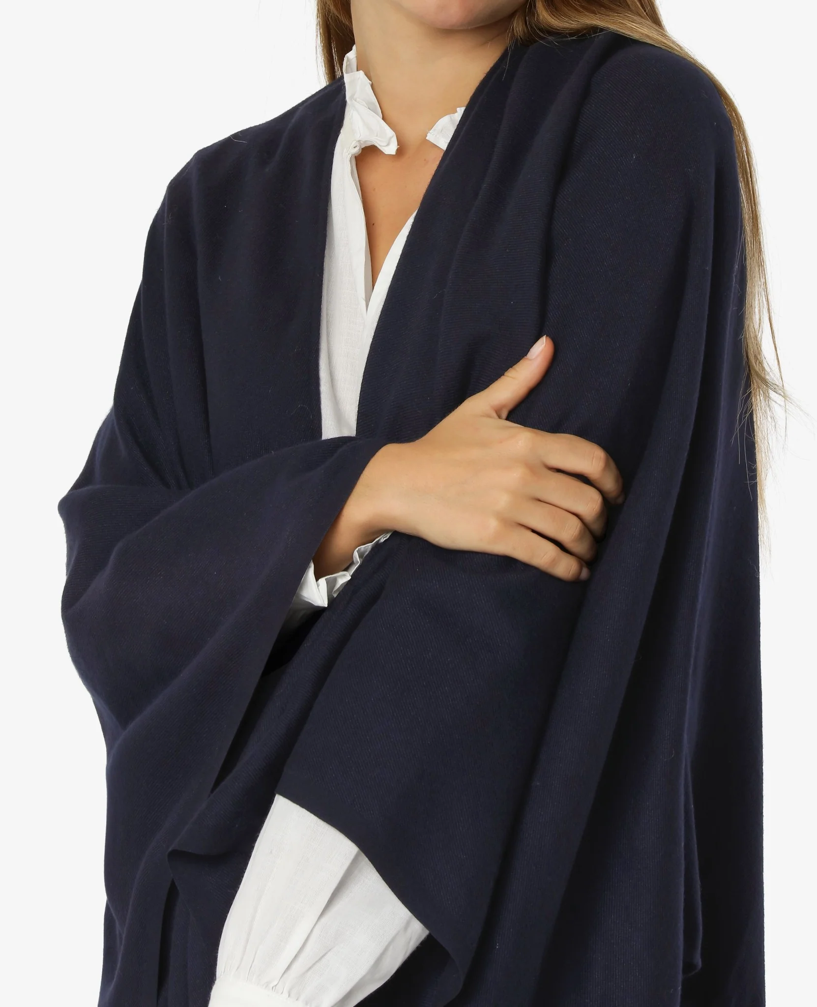 NANDA CAPE ACCESSORIES - Image 8