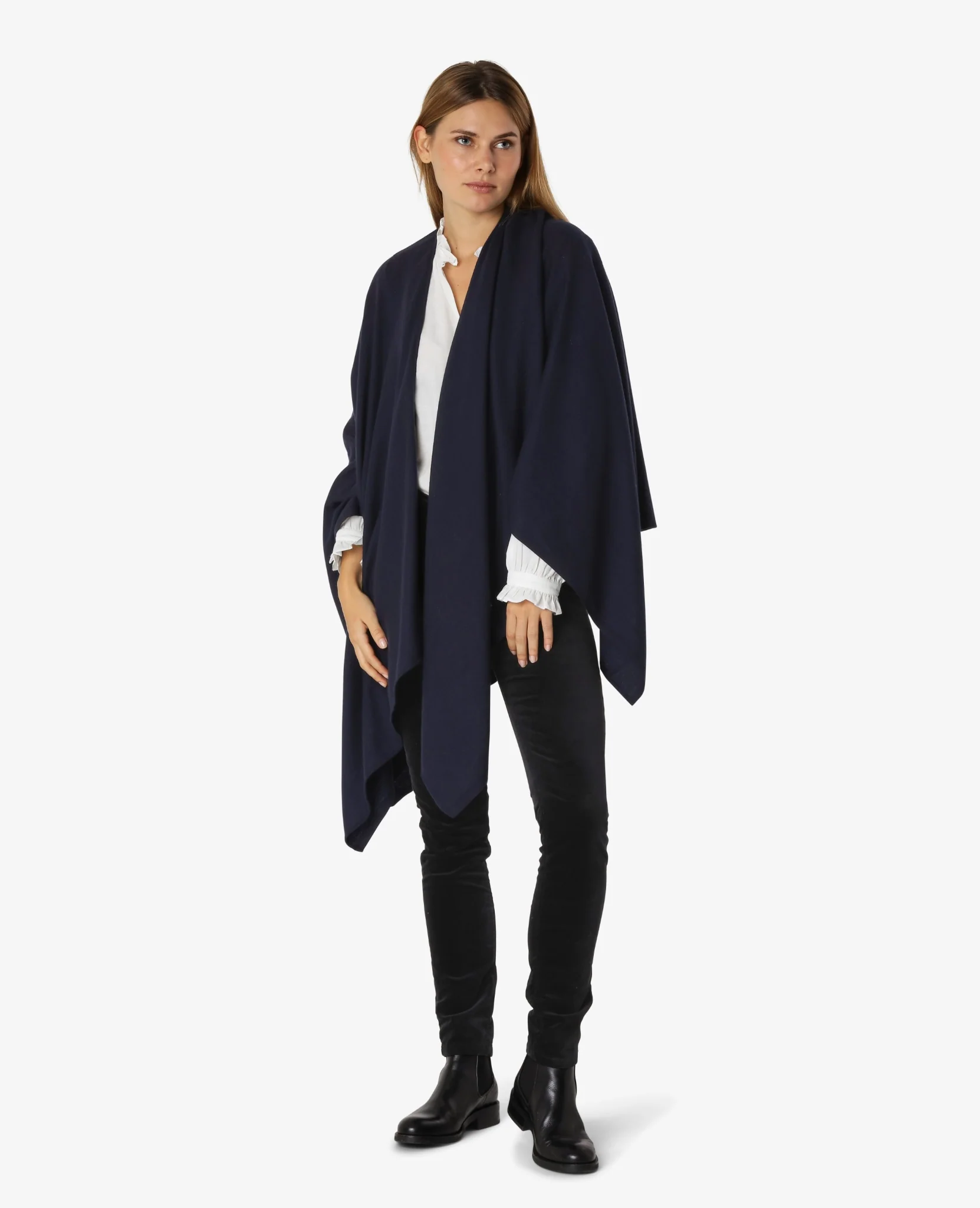 NANDA CAPE ACCESSORIES - Image 9
