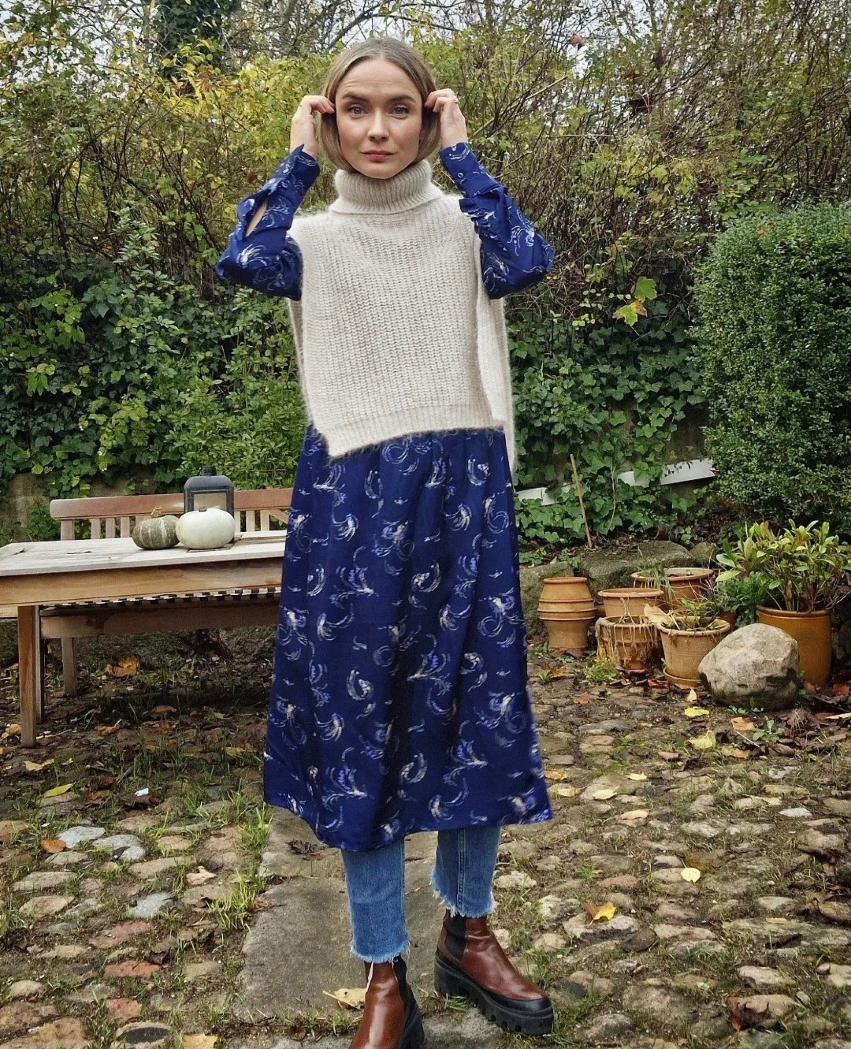 NEELNN RØNHOLT LIMITED EDITION DRESS - Image 3