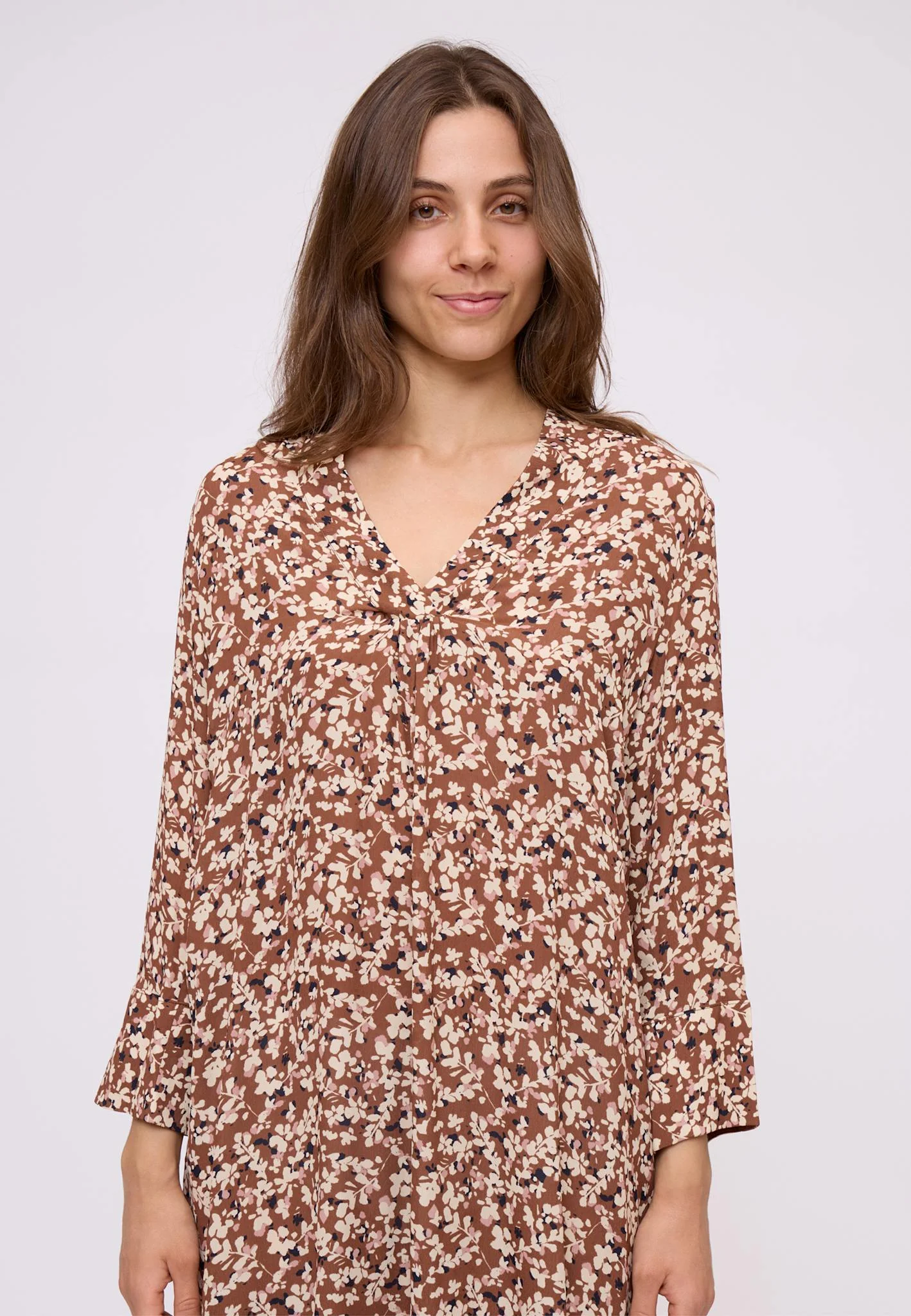 PhilippaNN Dress Short - Image 4