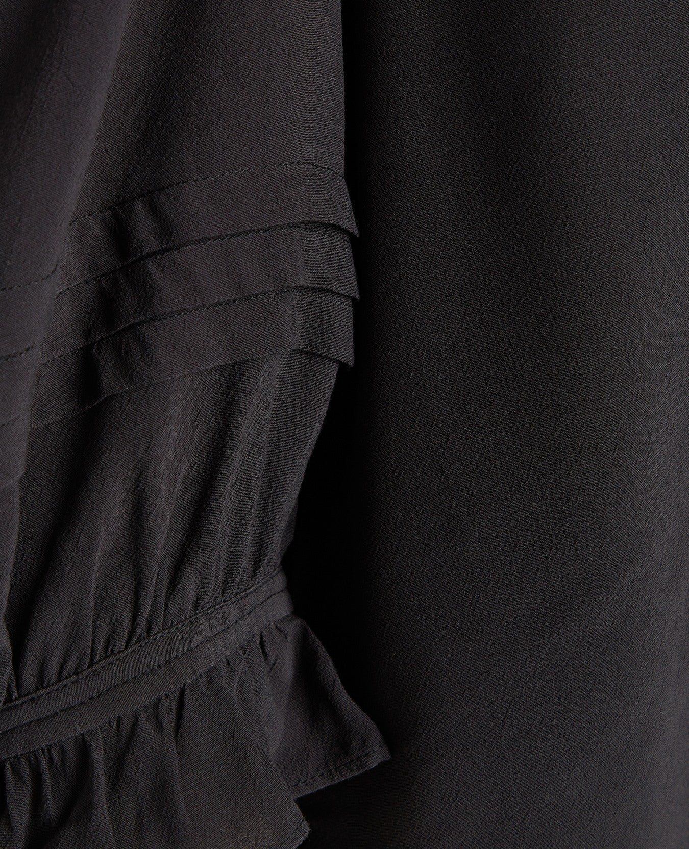 UMLINEAR CREPE - Image 3