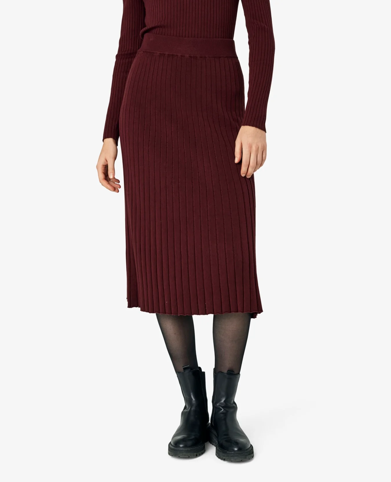 VibeNN Skirt - Image 2