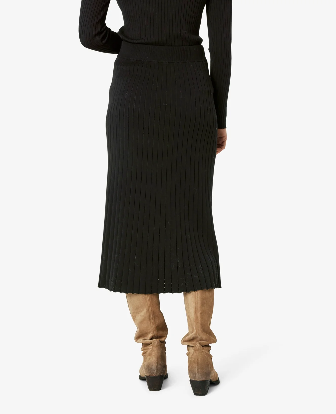 VibeNN Skirt - Image 4