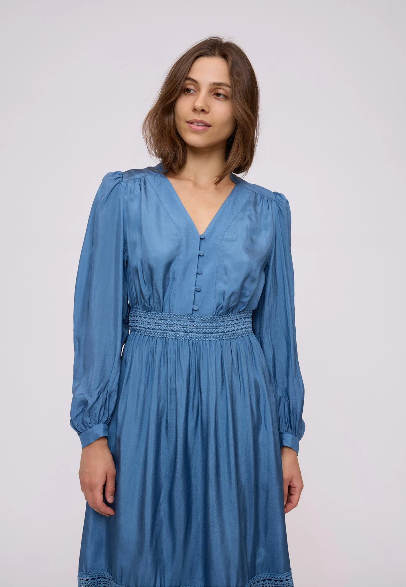 ZeniaNN Dress - Image 4
